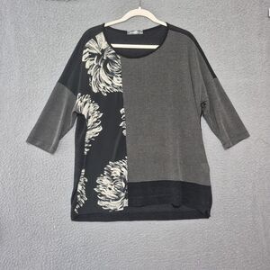 Alembika Women's Black Boxy Floral Art To Ware Tunic Top Medium